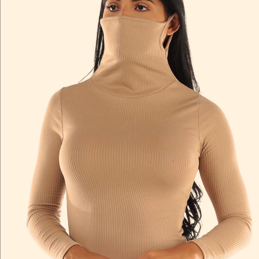 *Brand New* Versatile Mask top